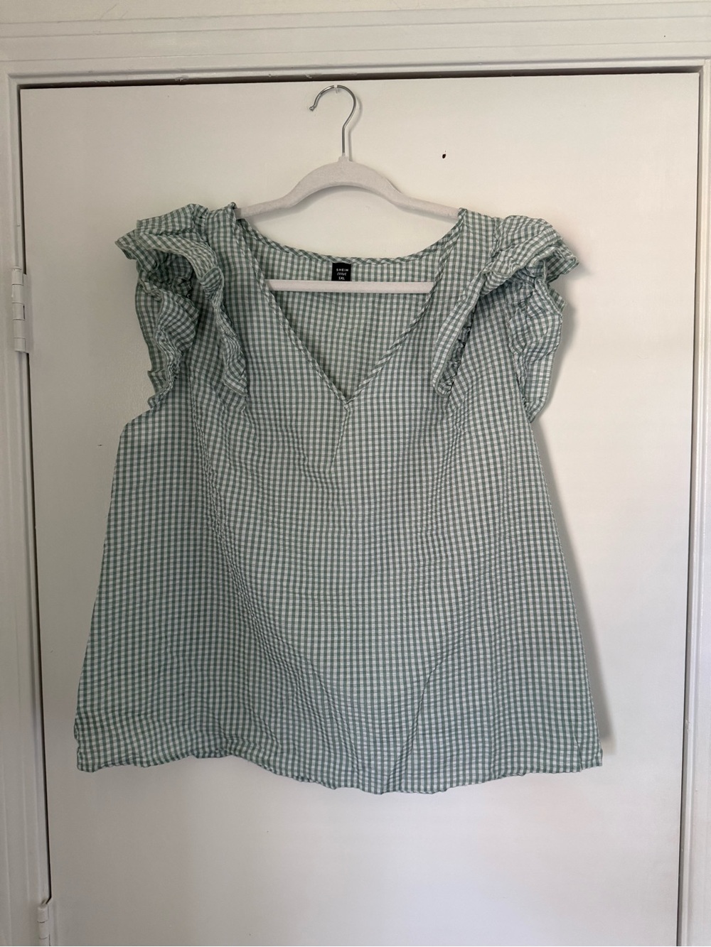 SHEIN Light Green Gingham Ruffle Shoulder V-Neck Camisole